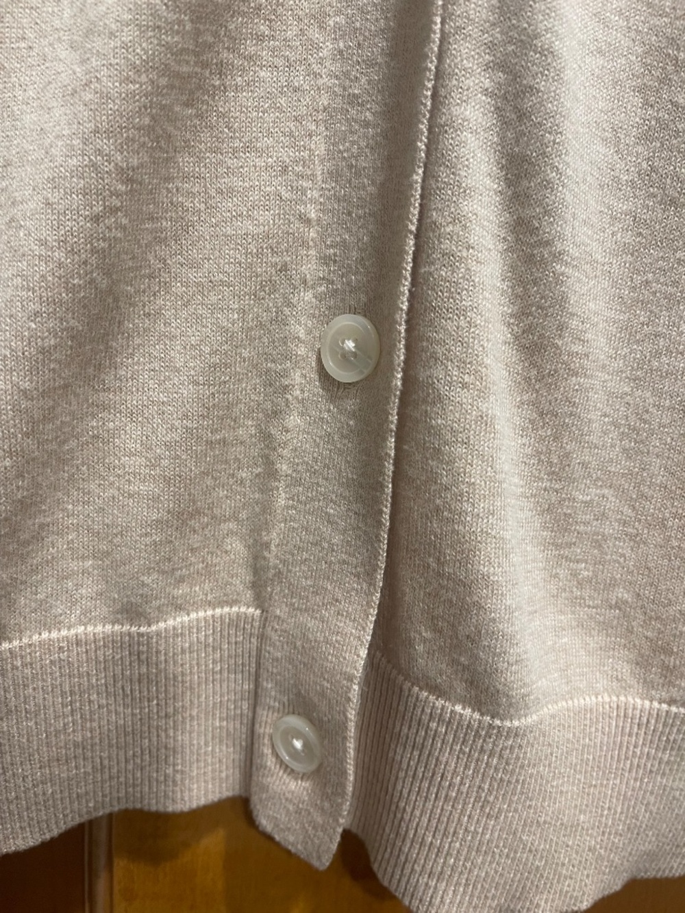 Quince Lightweight Cotton Cashmere Cardigan Button V-Neck Heather Oatmeal L - Picture 3 of 8